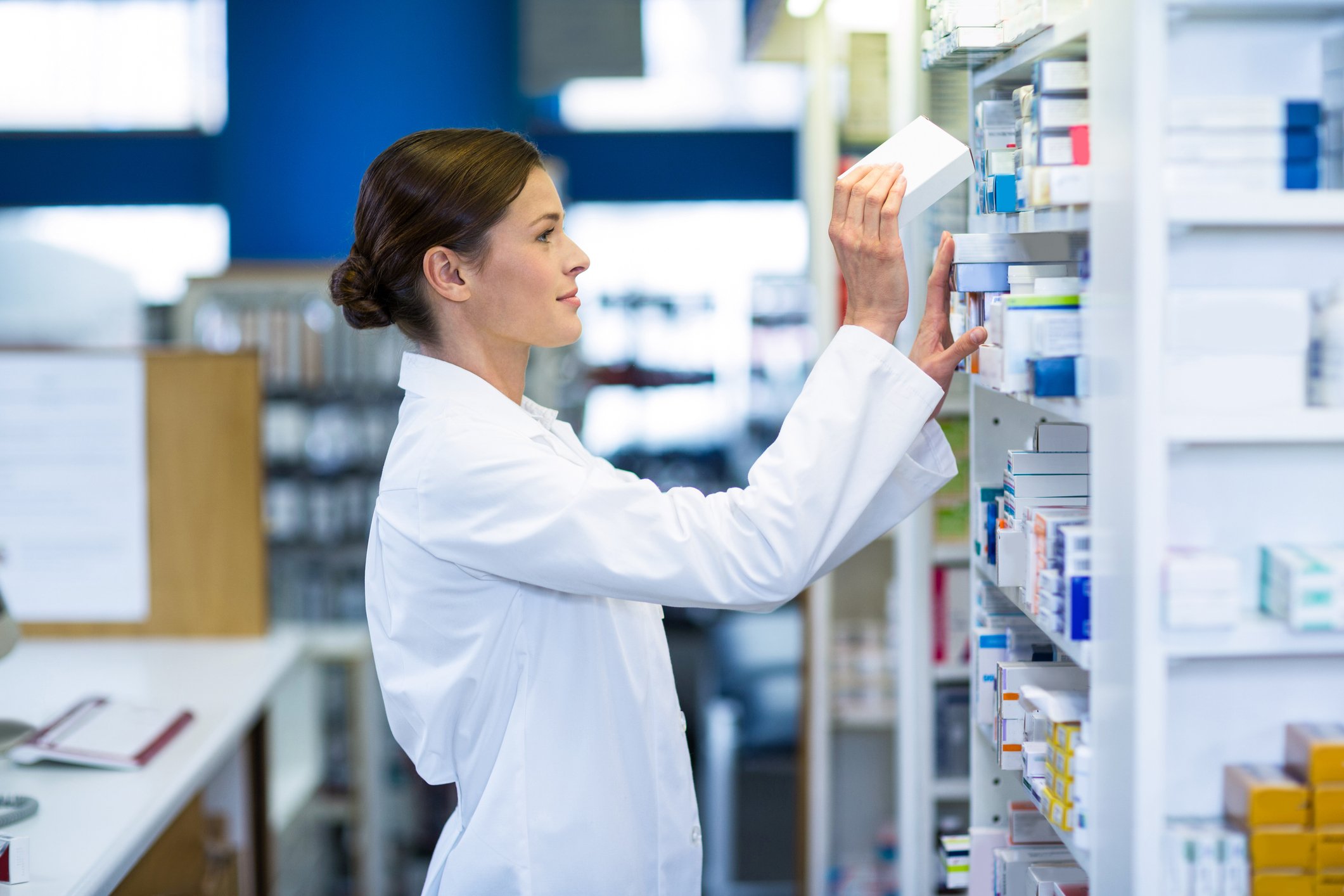 Choosing A Specialty Pharmacy Here Are 7 Things To Consider